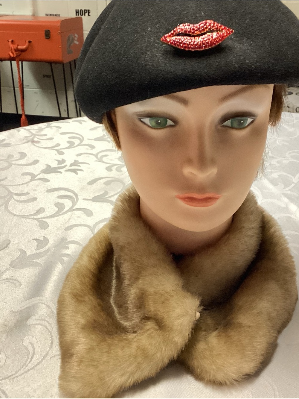 Black Beret with Red Lip Pin & Brown Faux Fur Collar